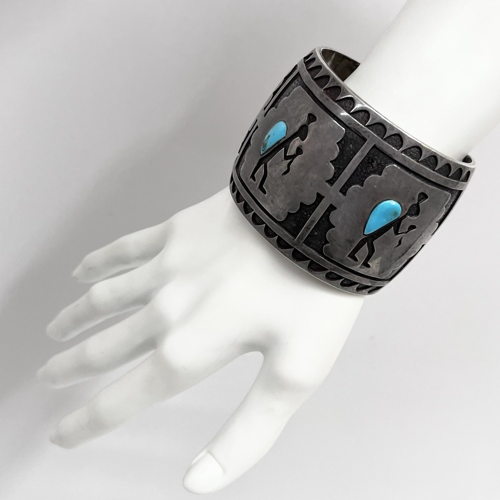 Vintage Hopi Beauford Dawahoya Sterling Easter Turquoise Cuff Bracelet 136 Grams